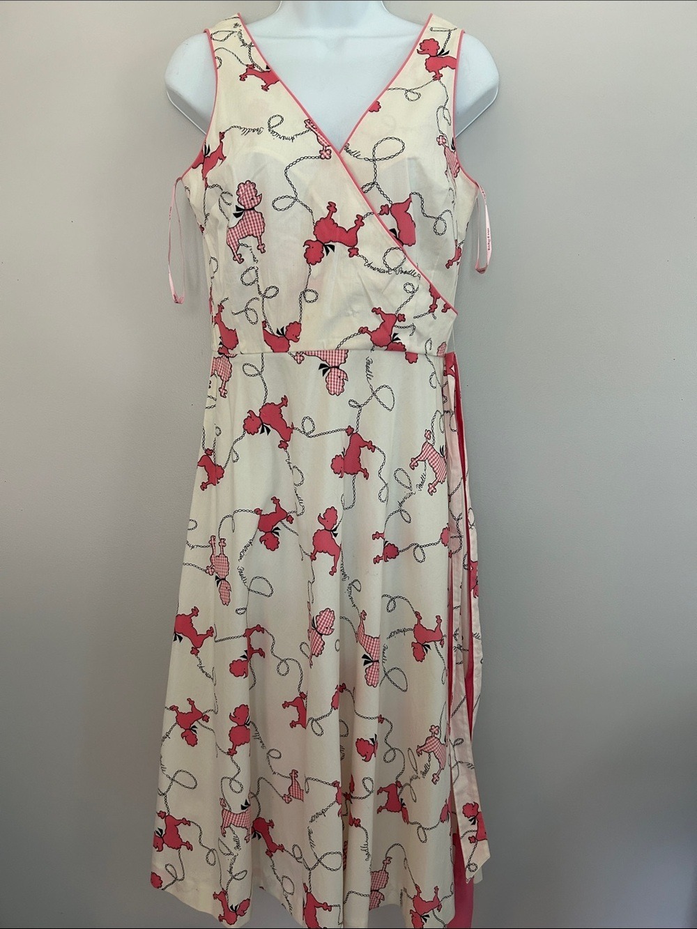 Becky & Max Vintage Inspired Women’s Cream Dress with Pink Poodle Print